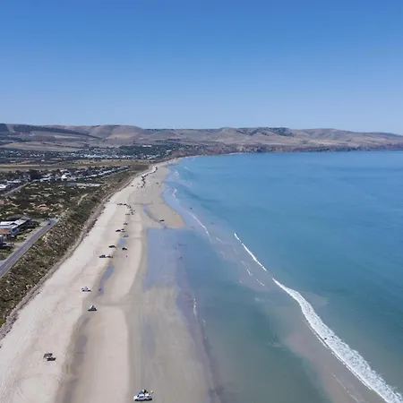 Sun & Surf Aldinga Beach Apartment Exterior photo