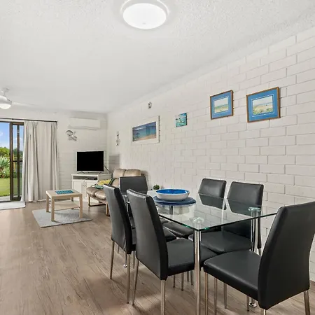 Sun & Surf Aldinga Beach Apartment Exterior photo